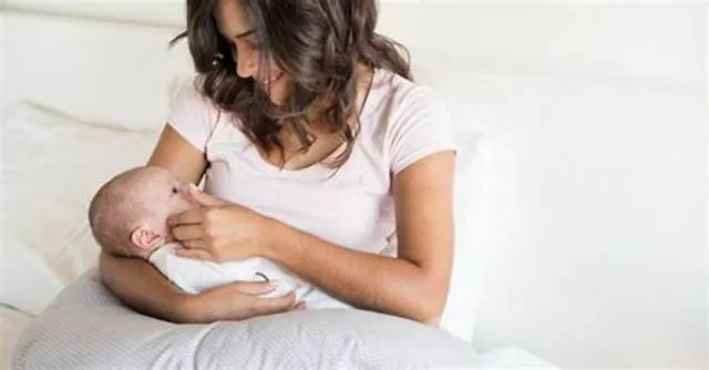 Bí quyết chăm sóc bé sơ sinh toàn diện