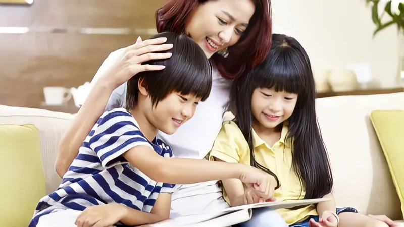 Cha mẹ nên dạy con điều gì?