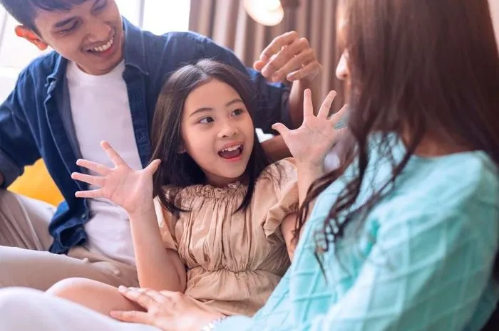 Cha mẹ là người chăm sóc và bảo vệ