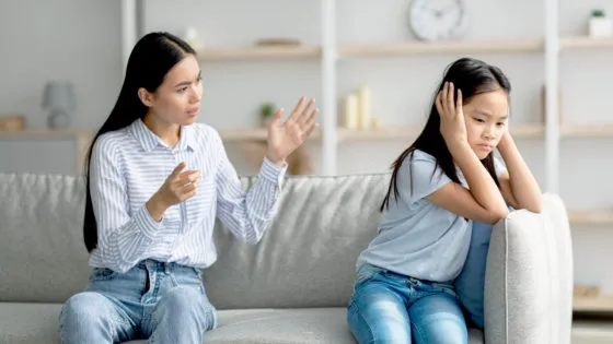 Trò chuyện với con tuổi dậy thì như thế nào?