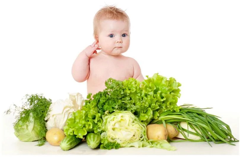 Chăm sóc dinh dưỡng cho trẻ sơ sinh.